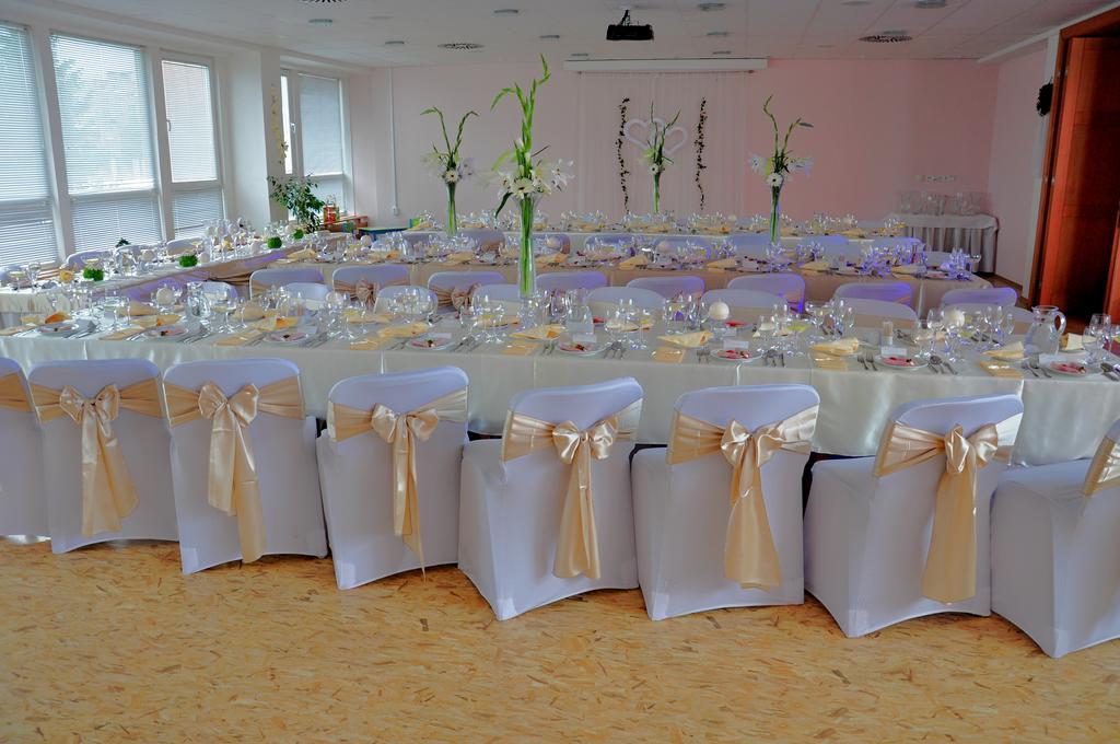 Tatra Hotel Poprad Ngoại thất bức ảnh